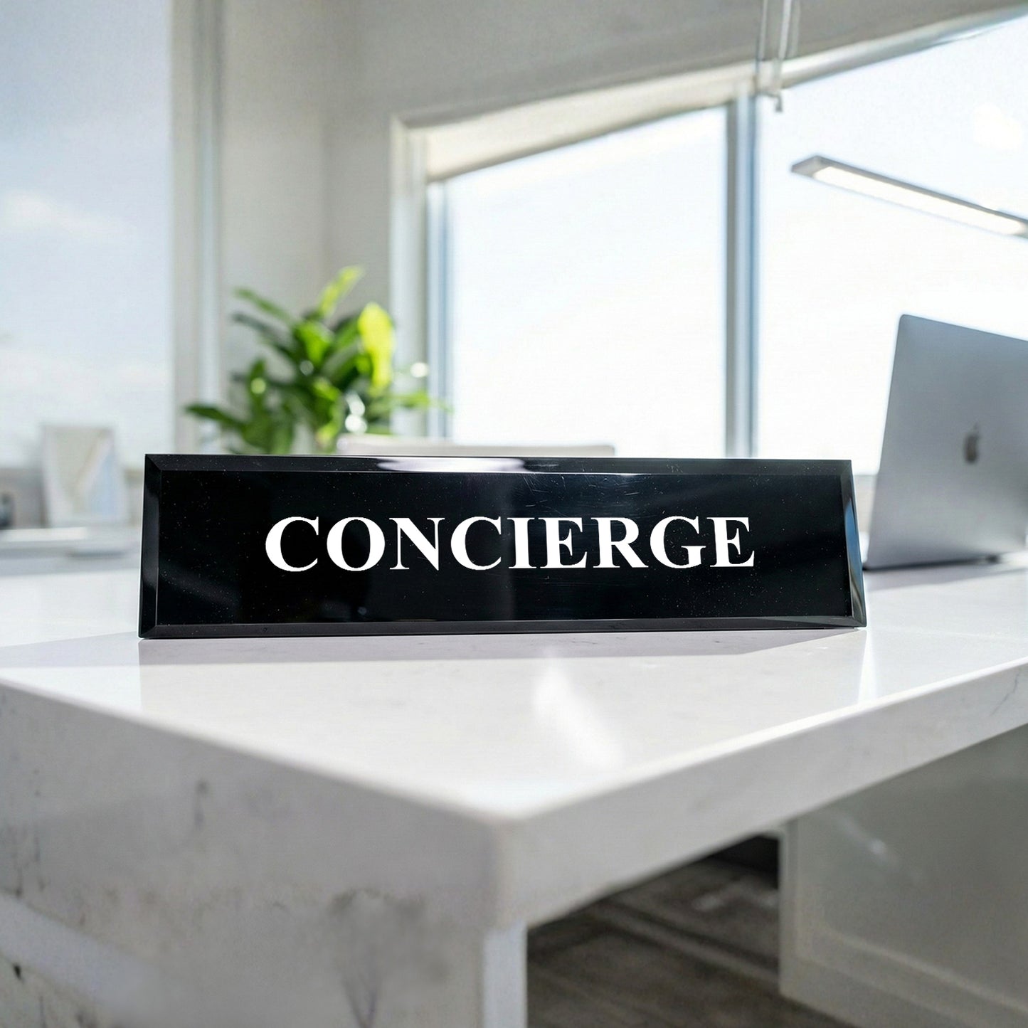 Concierge - Office Desk Accessories D?cor